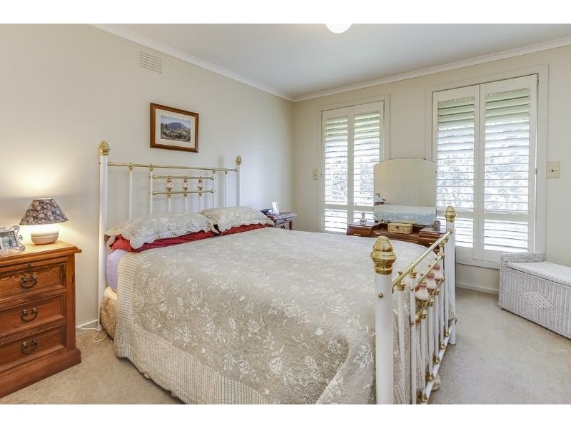 7 Farnham Avenue, Wheelers Hill VIC 3150