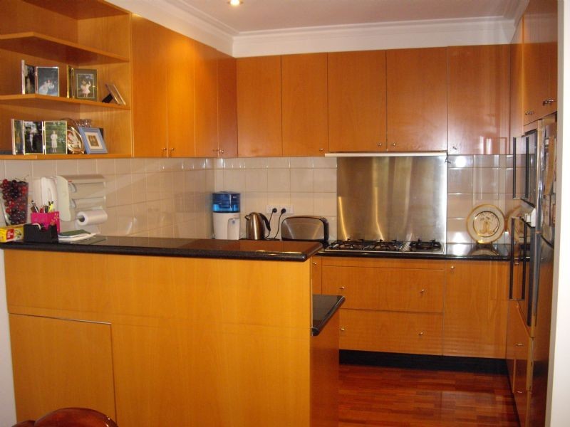 16/912 Glenferrie Road, Kew VIC 3101