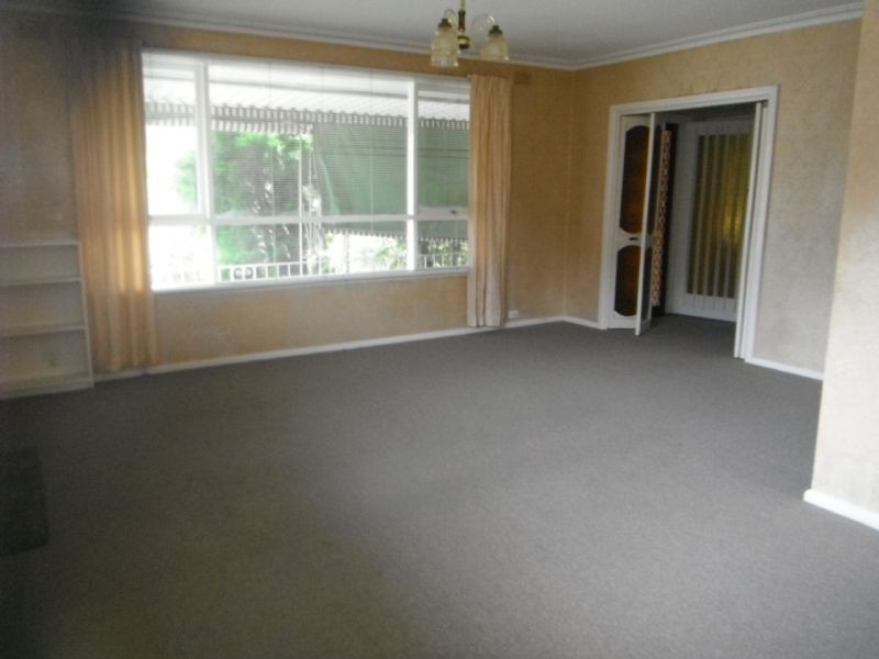 39 Myers Avenue, Glen Waverley VIC 3150