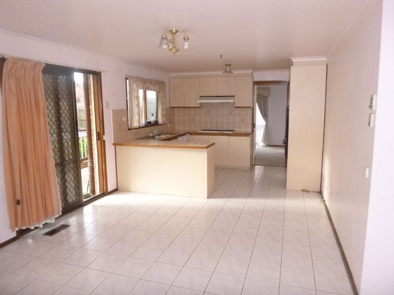 17 Granton Avenue, Endeavour Hills VIC 3802