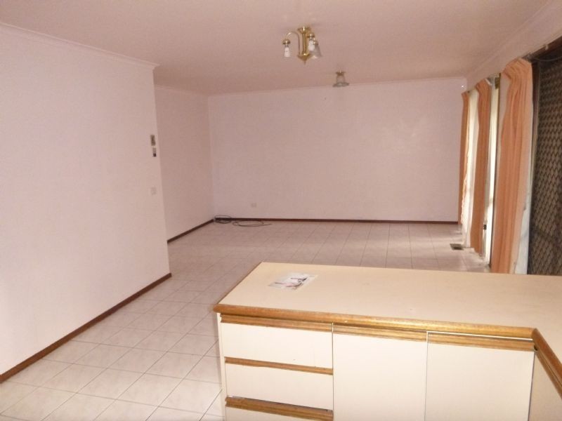 17 Granton Avenue, Endeavour Hills VIC 3802