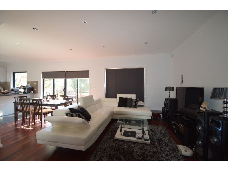 2/39 Therese Avenue, Mount Waverley VIC 3149