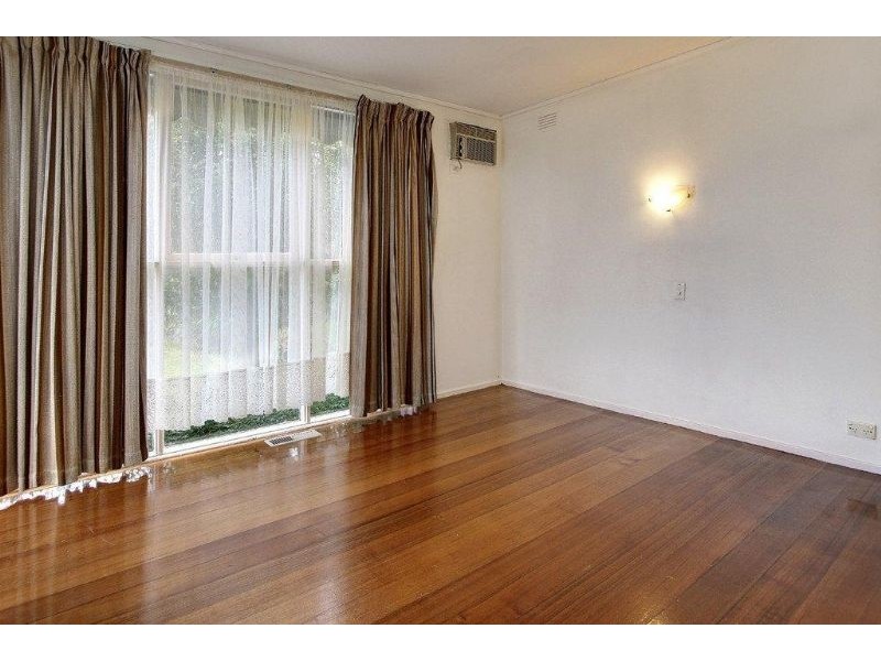 13 Trent Court, Notting Hill VIC 3168