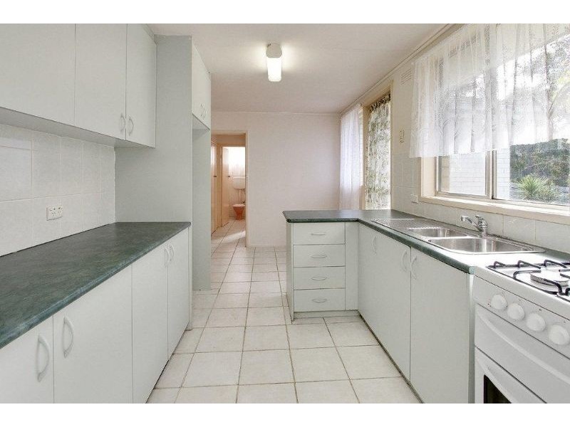 13 Trent Court, Notting Hill VIC 3168