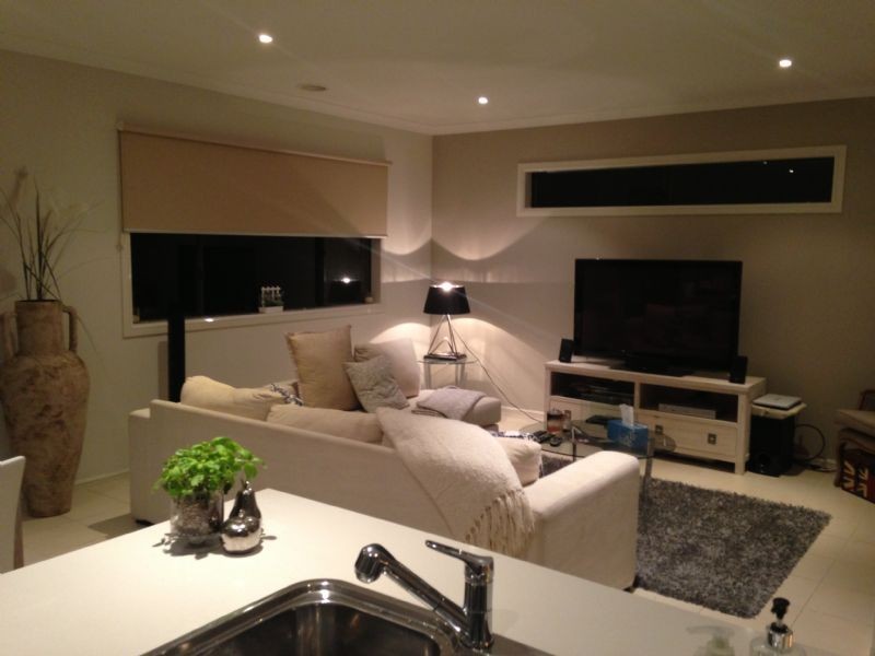 10 Moss Street, Cranbourne North VIC 3977