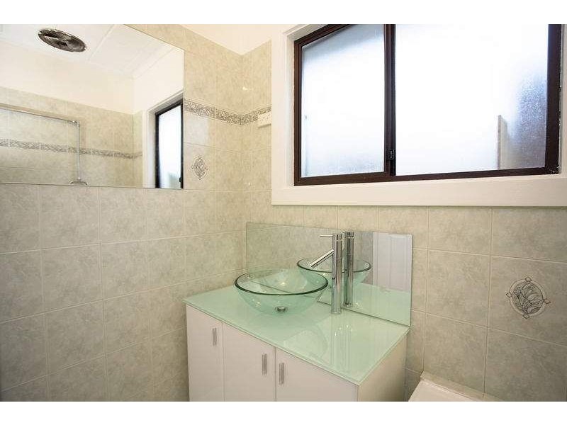 1/44 Railway Parade, Chadstone VIC 3148