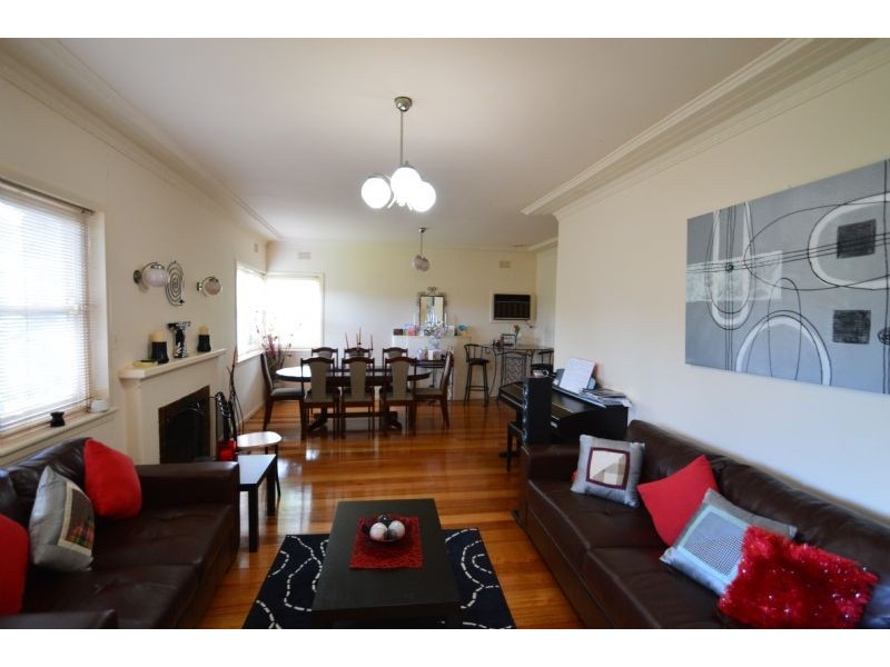 34 Kemp Avenue, Mount Waverley VIC 3149