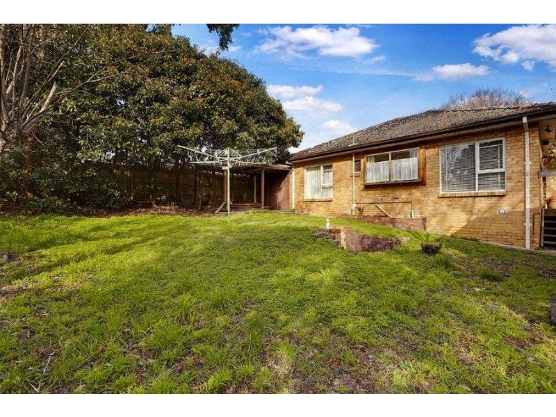 3 Kalmia Avenue, Mount Waverley VIC 3149