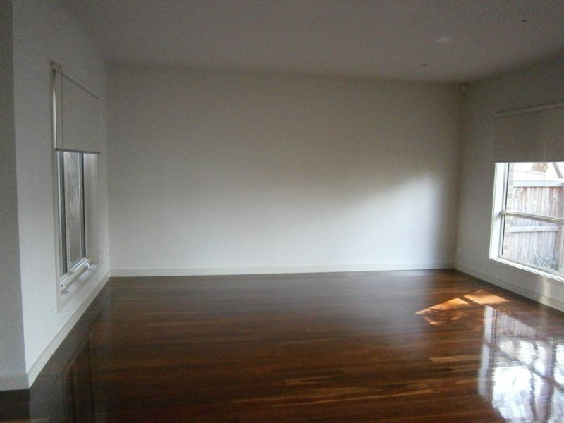 2/14 Danien Street, Glen Waverley VIC 3150