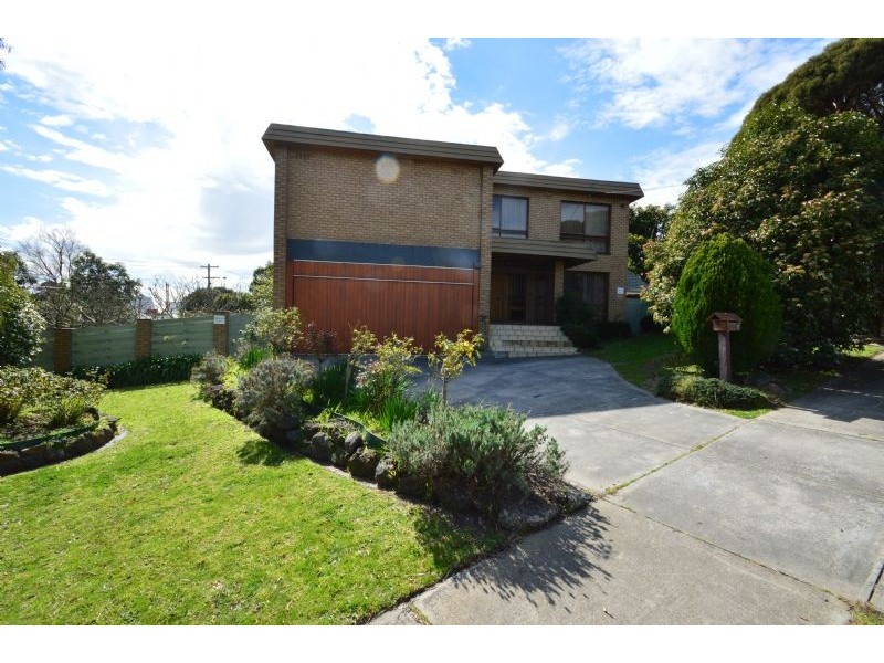 1 Oakern Street, Mount Waverley VIC 3149