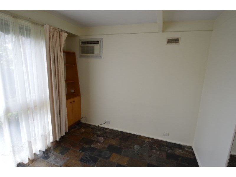 7 Chatswood Close, Glen Waverley VIC 3150