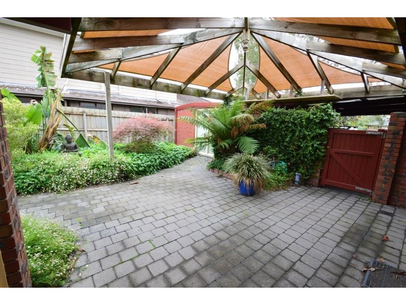 7 Chatswood Close, Glen Waverley VIC 3150