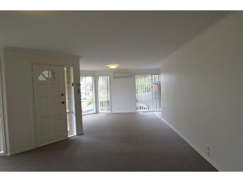 2/2 Petter Street, Glen Waverley VIC 3150