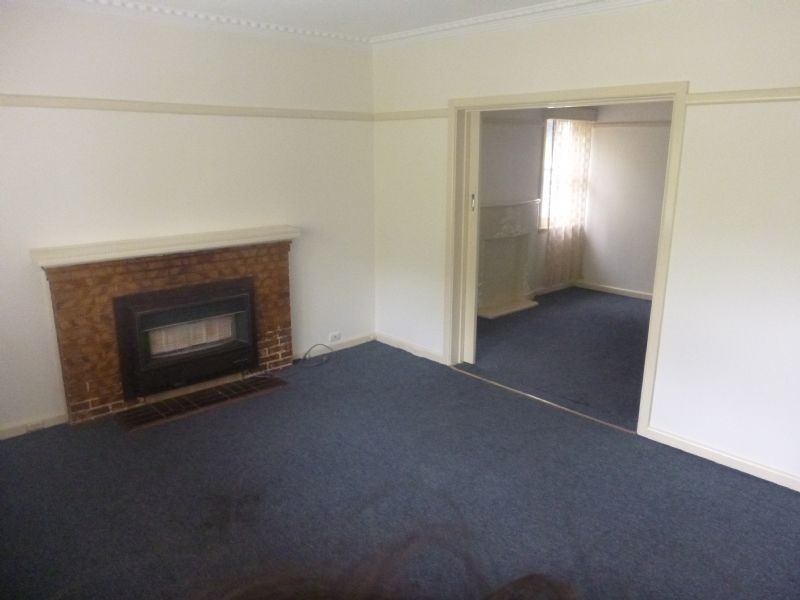 20 Hinkler Road, Glen Waverley VIC 3150