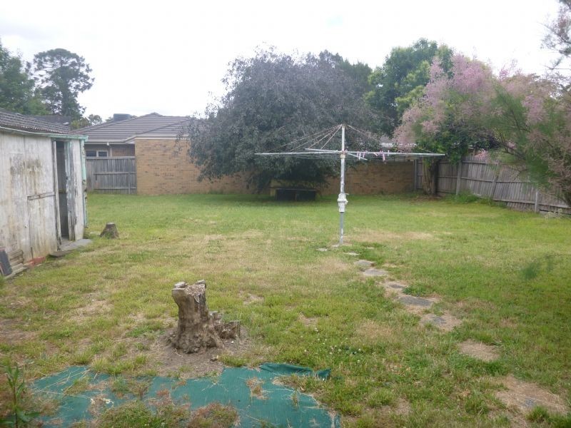 20 Hinkler Road, Glen Waverley VIC 3150