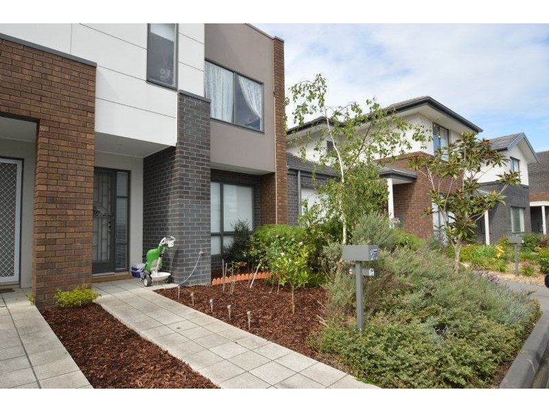 25 Waverley Park Drive, Mulgrave VIC 3170