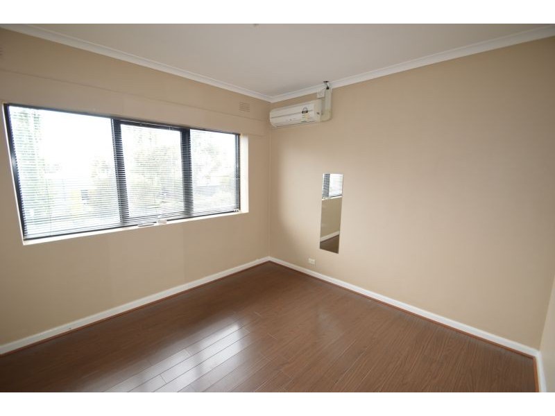 1 Barlyn Road, Mount Waverley VIC 3149