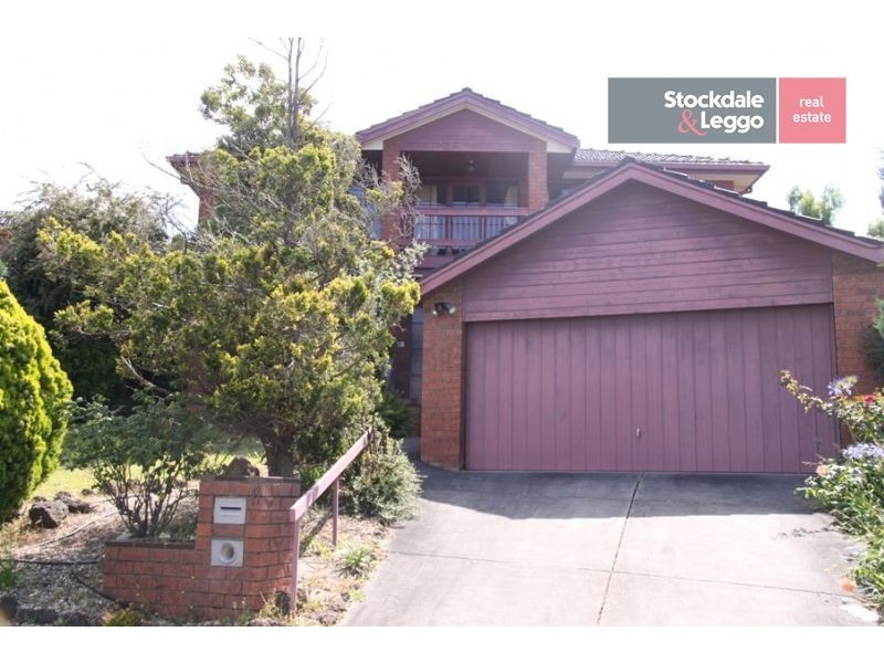 11 Pentland Court, Glen Waverley VIC 3150