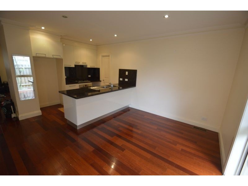2/177 Blackburn Road, Mount Waverley VIC 3149