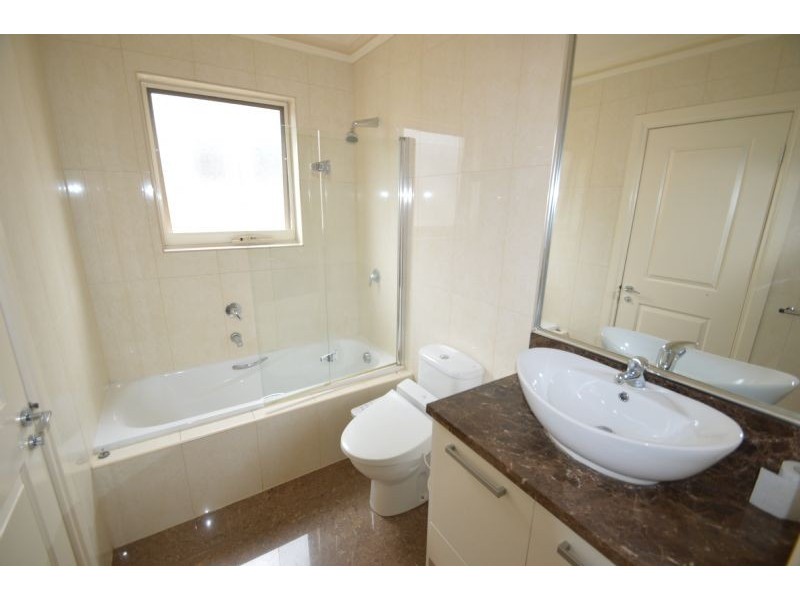 2/177 Blackburn Road, Mount Waverley VIC 3149