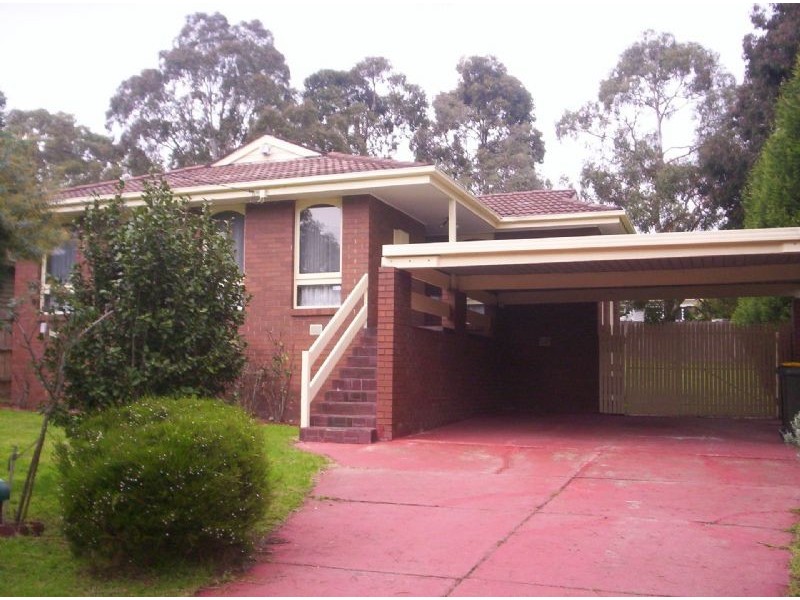 8 Lindwall Street, Glen Waverley VIC 3150
