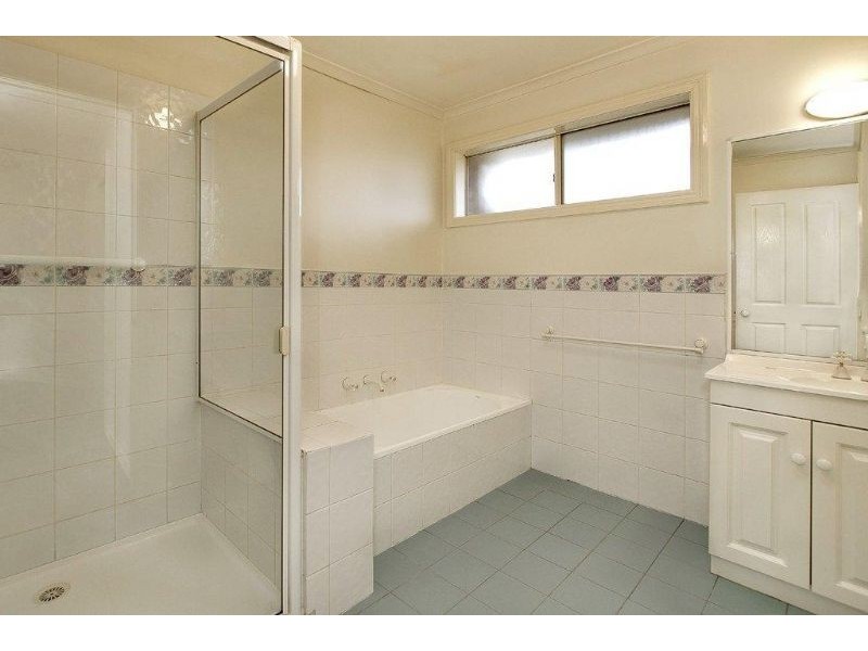 2/32 Torroodun Street, Mount Waverley VIC 3149