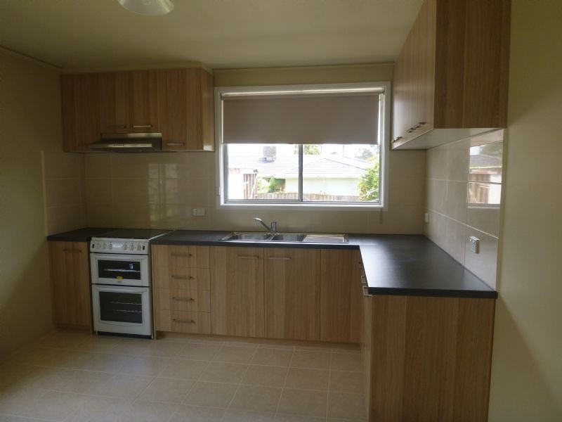 13 Wanda Street, Mulgrave VIC 3170