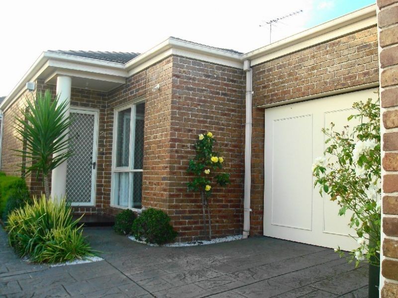 2/41 Glencairn Avenue, Camberwell VIC 3124