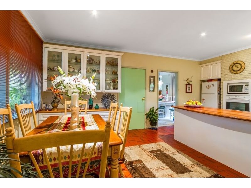 8 Walter Street, Glen Waverley VIC 3150