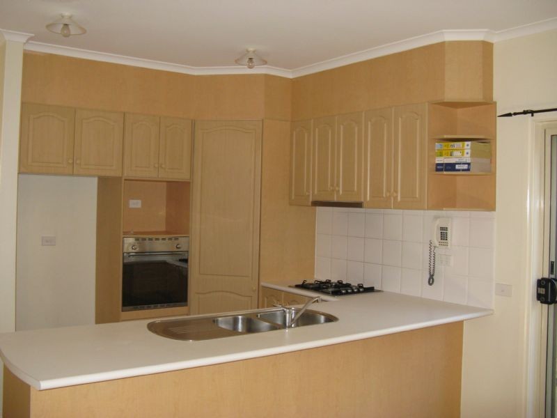 6 Solstice Walk, Glen Waverley VIC 3150