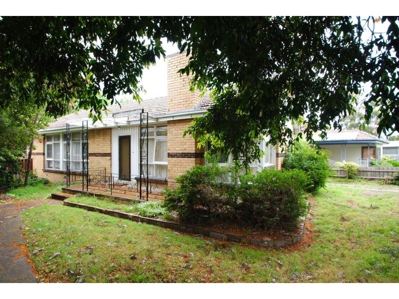 34 Bennett Avenue, Mount Waverley VIC 3149