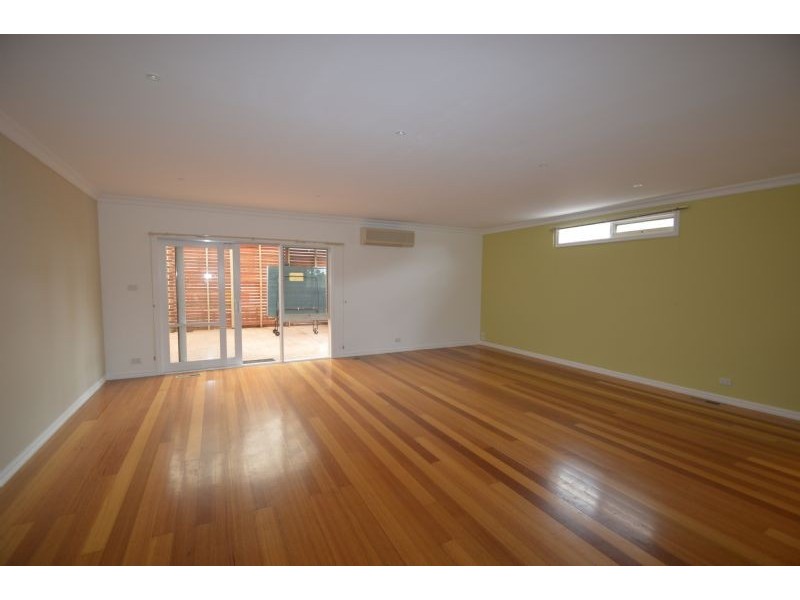 1/7 Edna Street, Mount Waverley VIC 3149