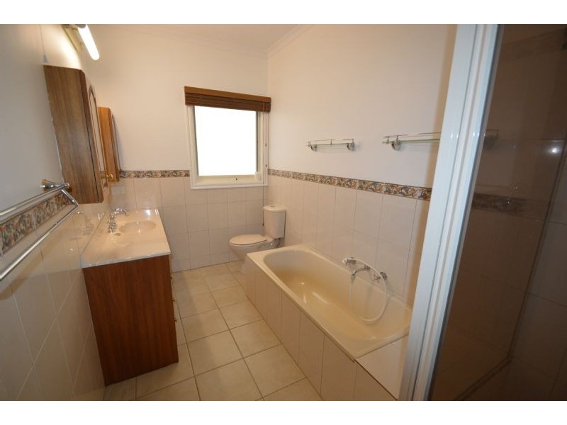 1/7 Edna Street, Mount Waverley VIC 3149