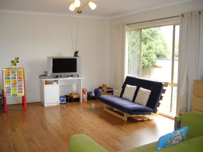 2/2 Stephensons Place, Mount Waverley VIC 3149