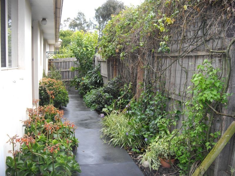 2/2 Stephensons Place, Mount Waverley VIC 3149