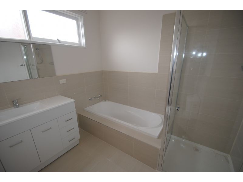 77 Moriah Street, Clayton VIC 3168