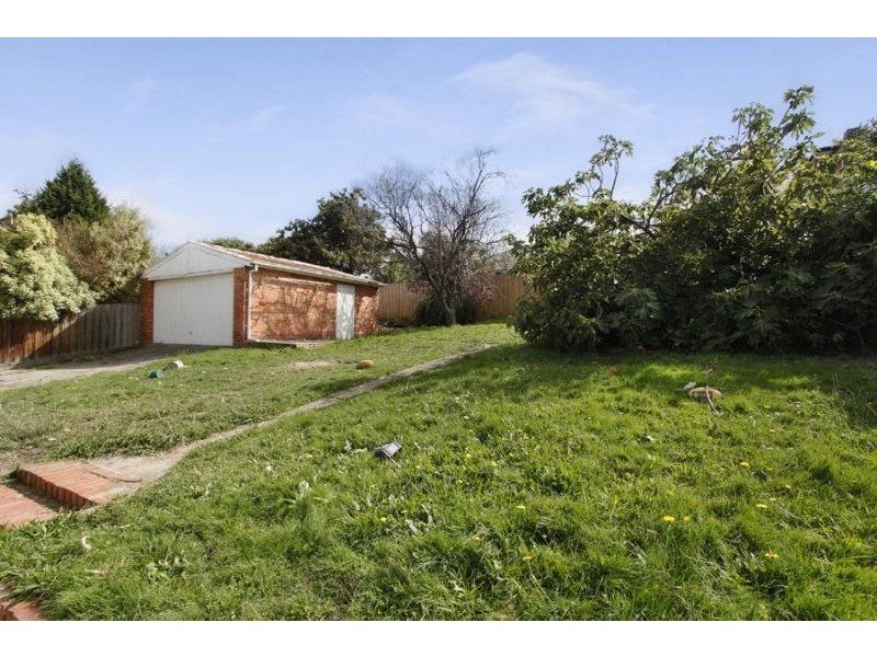 7 Carroll Grove, Mount Waverley VIC 3149