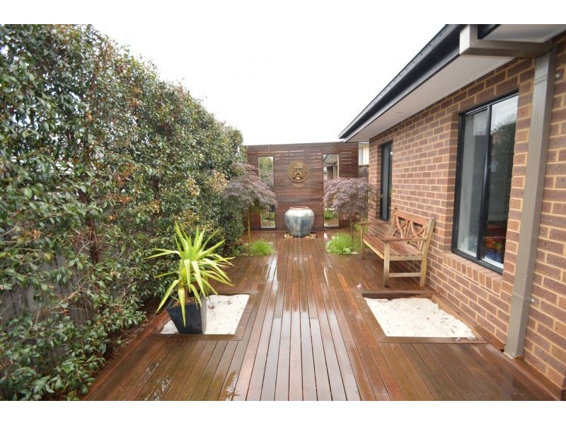 37 Camville Road, Mulgrave VIC 3170