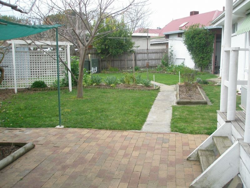 11 Kemp Avenue, Mount Waverley VIC 3149