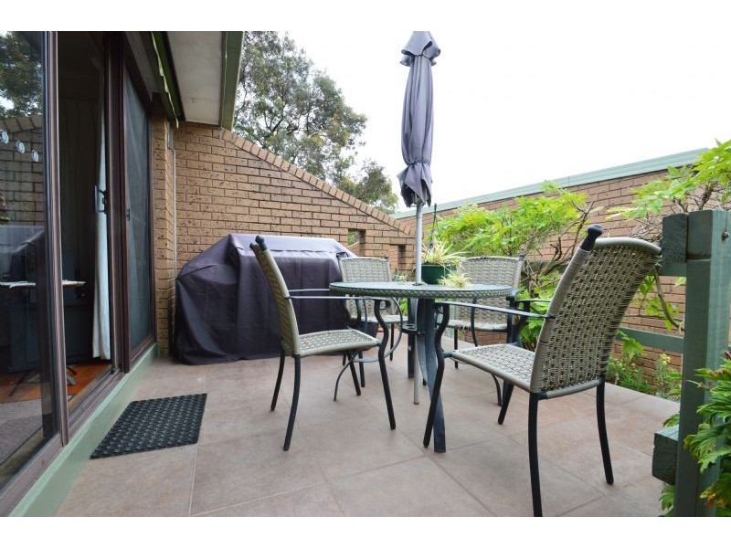 24 Bellini Avenue, Wheelers Hill VIC 3150