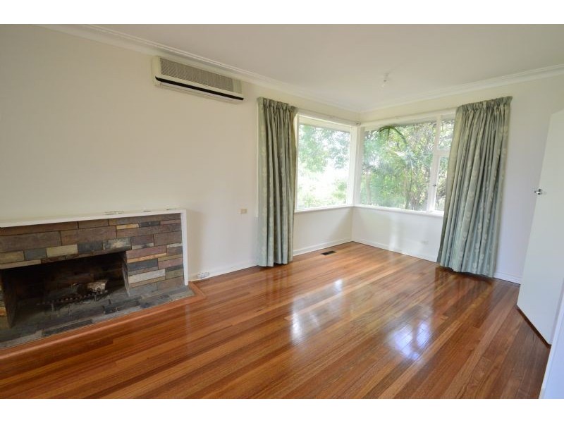 3 Kalmia Avenue, Mount Waverley VIC 3149