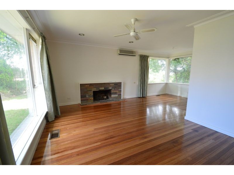 3 Kalmia Avenue, Mount Waverley VIC 3149