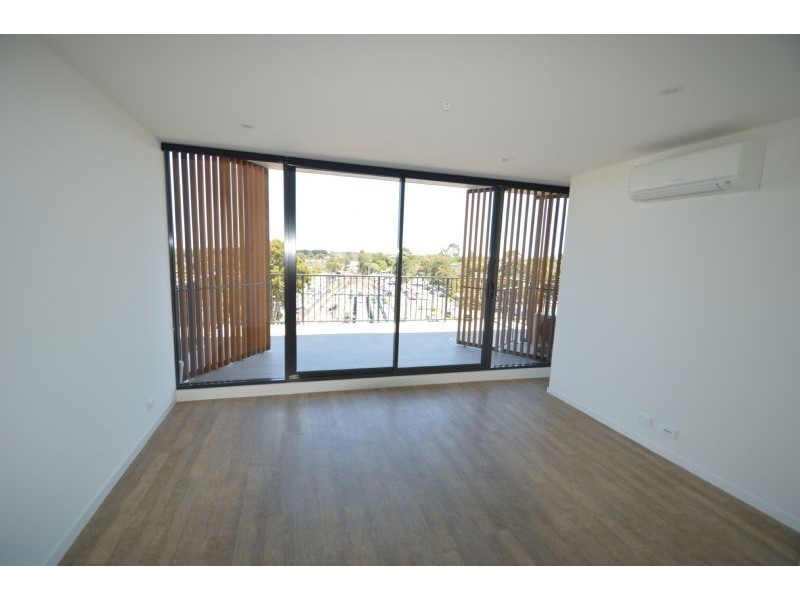 910/55 Kingsway, Glen Waverley VIC 3150