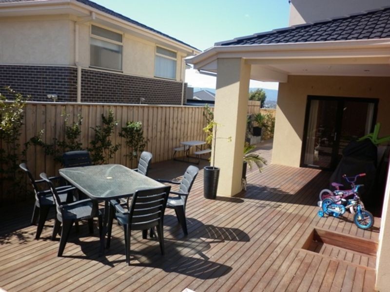 24 Gertrude Street, Mulgrave VIC 3170