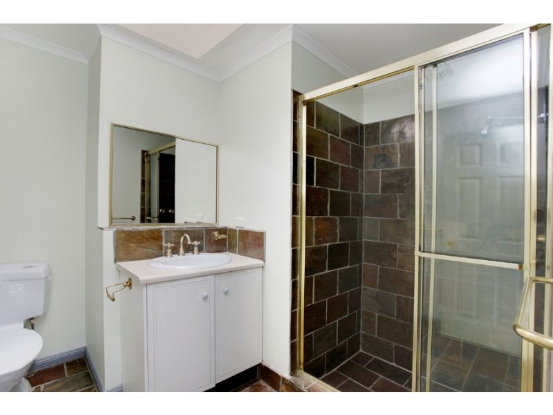 1/321 Blackburn Road, Mount Waverley VIC 3149