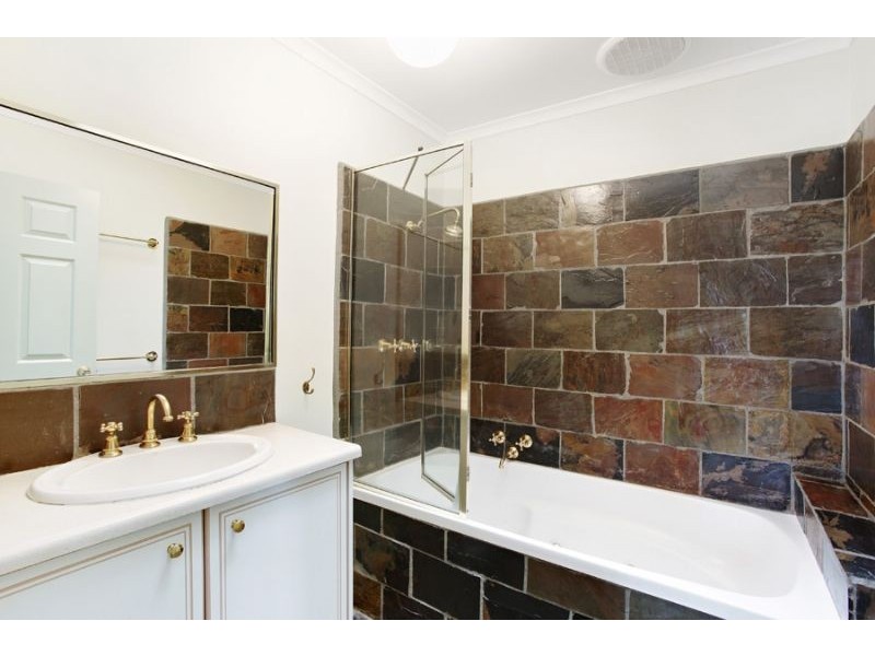 1/321 Blackburn Road, Mount Waverley VIC 3149