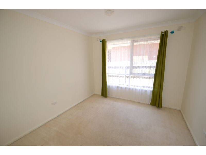 44 Garrisson Drive, Glen Waverley VIC 3150