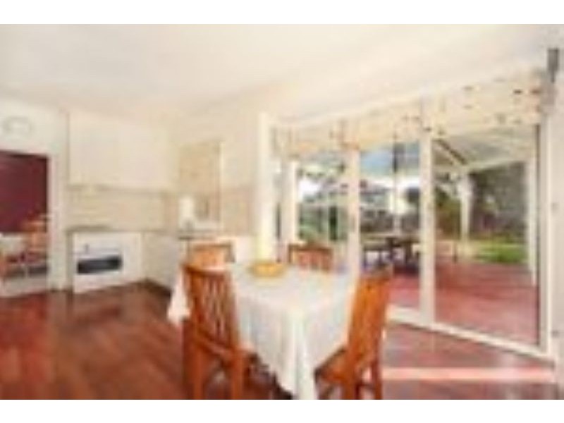 61 Sunhill Road, Mount Waverley VIC 3149