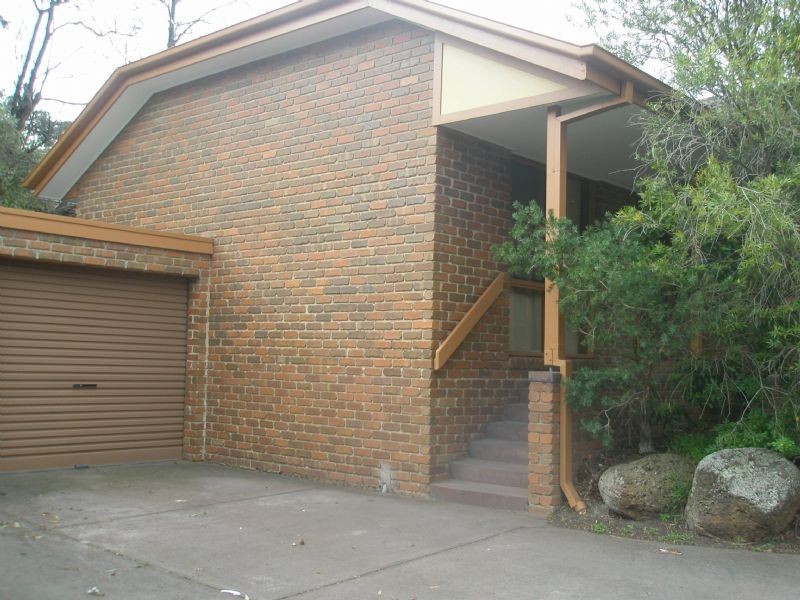 2/10 Bond Street, Mount Waverley VIC 3149