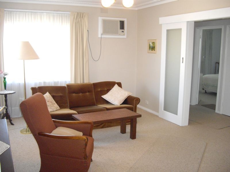 1/82 Watson Road, Glen Waverley VIC 3150